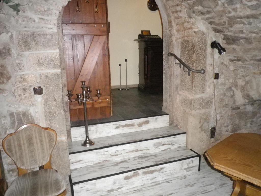 Hotel An Der Kapelle Майнинген Экстерьер фото